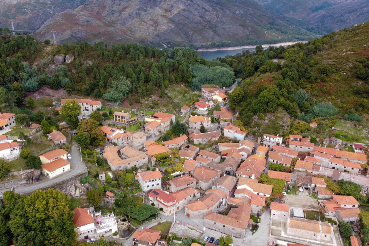 Апартаменты Casa Da Fonte Geres Кампу-ду-Жереш Экстерьер фото